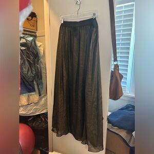 Women’s MB Design XL black/gold chiffon maxi skirt